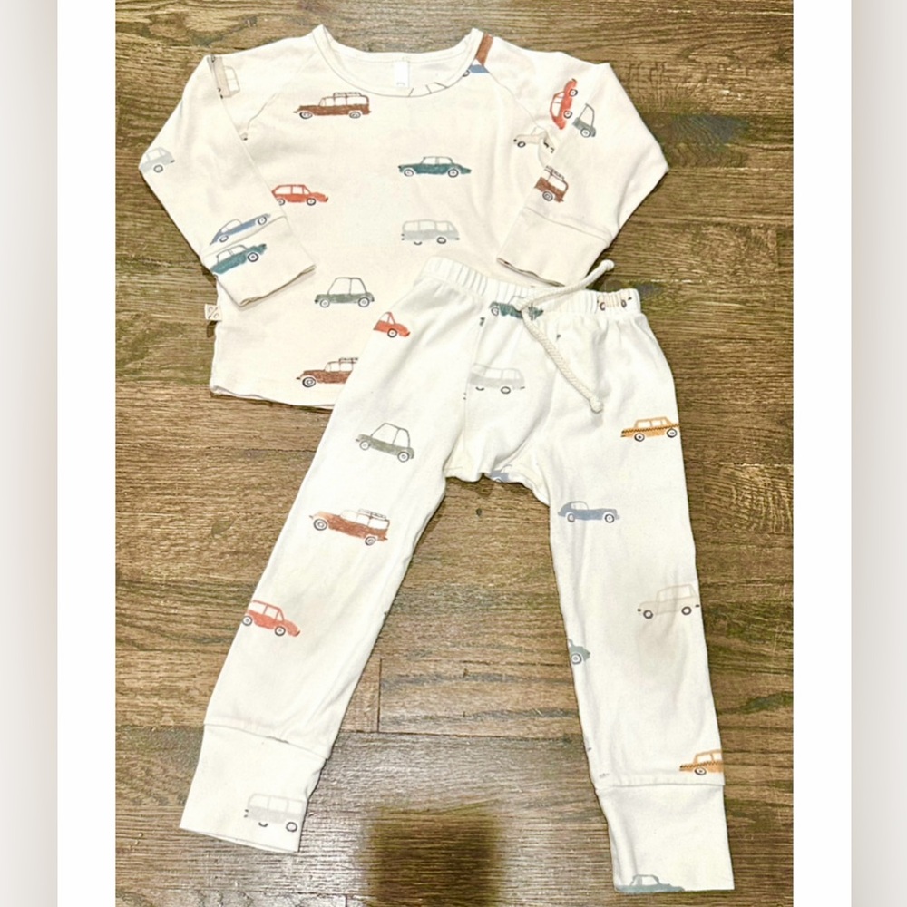 CHILDHOODS cars on natural - CC long sleeve and jogger set - Picture 16 of 16